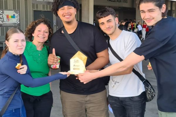 Notre mini-entreprise Clean-Eco est championne d’Alsace !